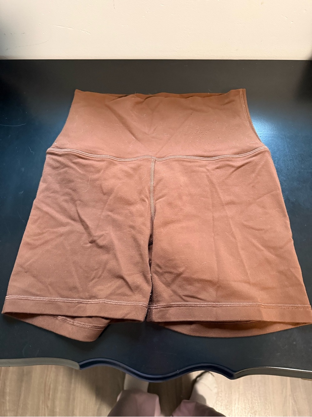 Aritzia Golden Butter High Rise 5” Short